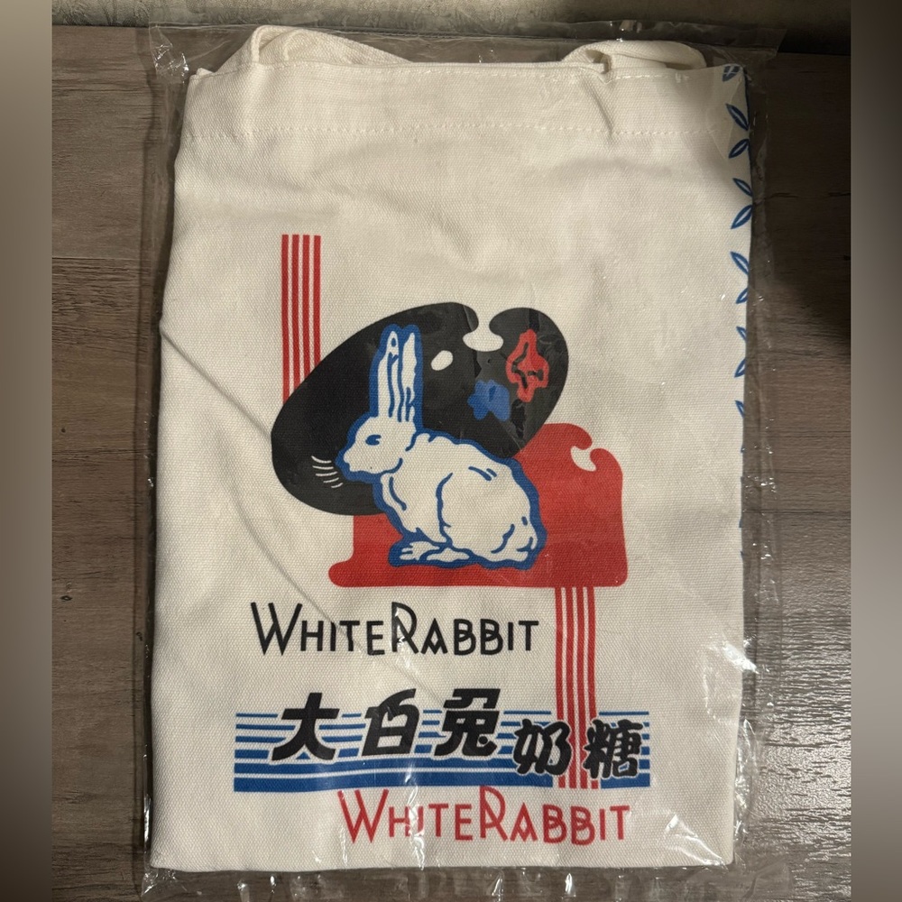 White Rabbit Tote bag